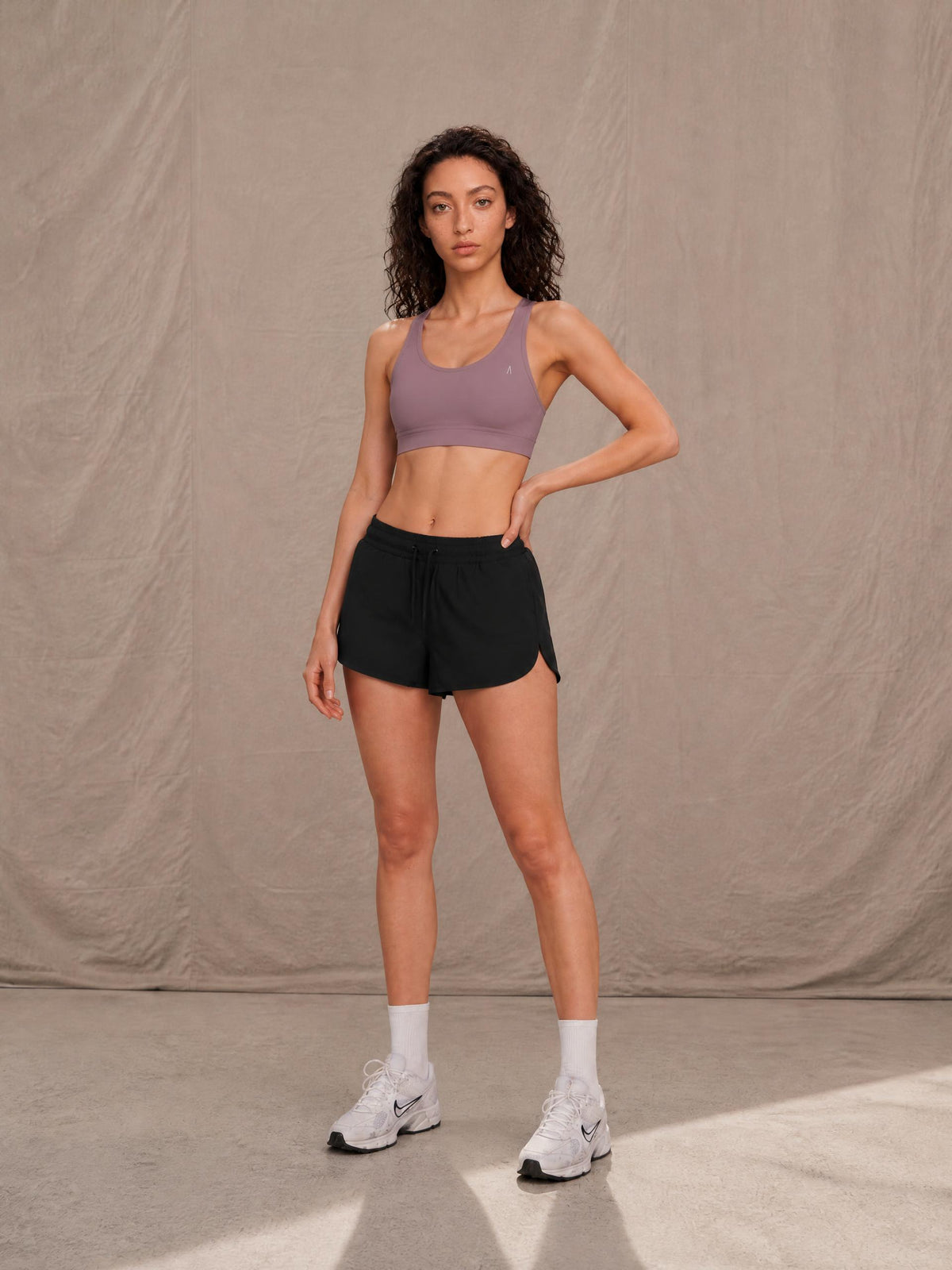 Women's Cropped Sports Bra